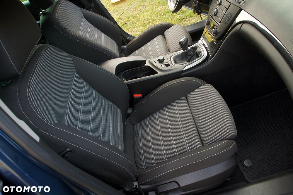 Opel Insignia - 11