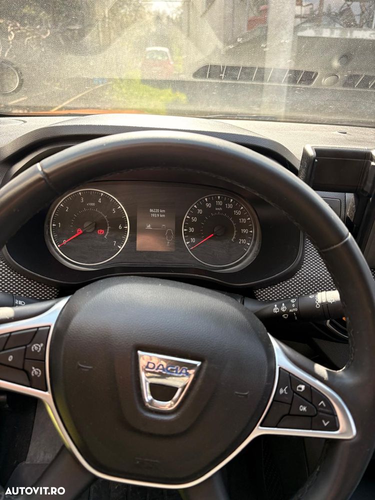 Dacia Sandero TCe 90 MT6 Comfort - 26