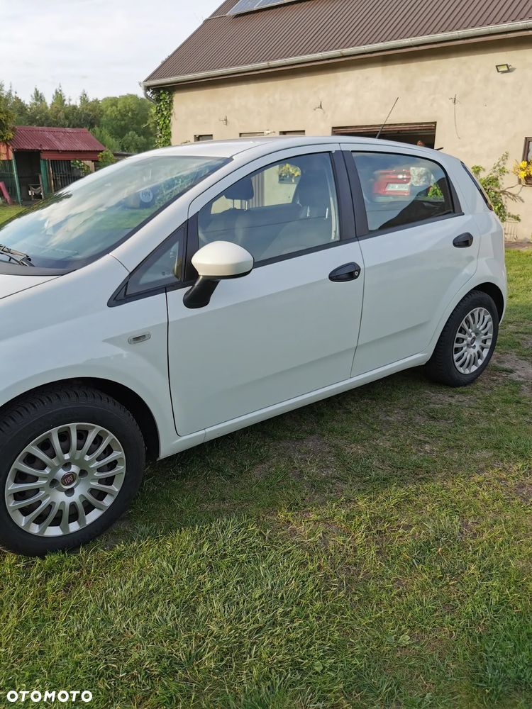 Fiat Punto 1.2 Estiva - 11
