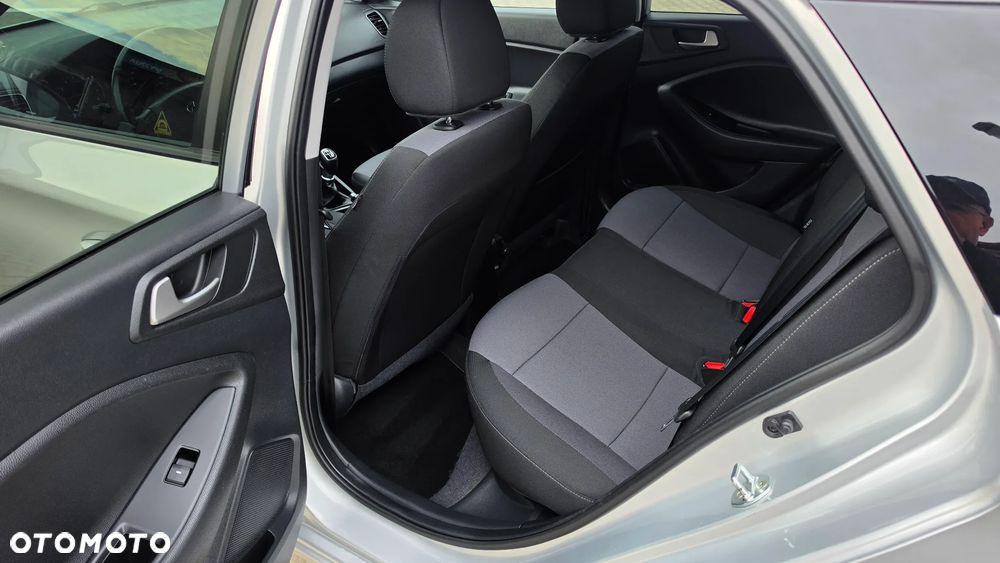 Hyundai i20 - 14