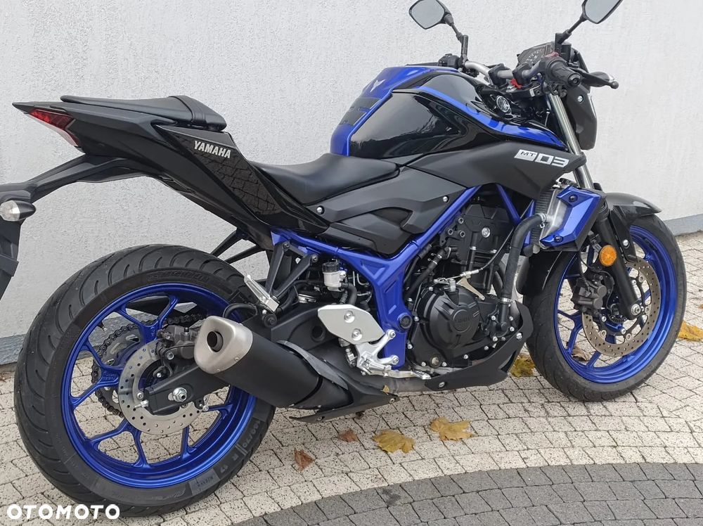 Yamaha MT - 4