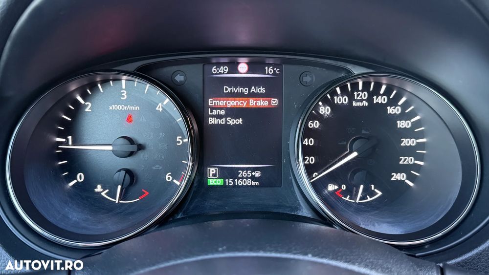 Nissan X-Trail 1.6L dCI Start/Stop XTRONIC Tekna - 24