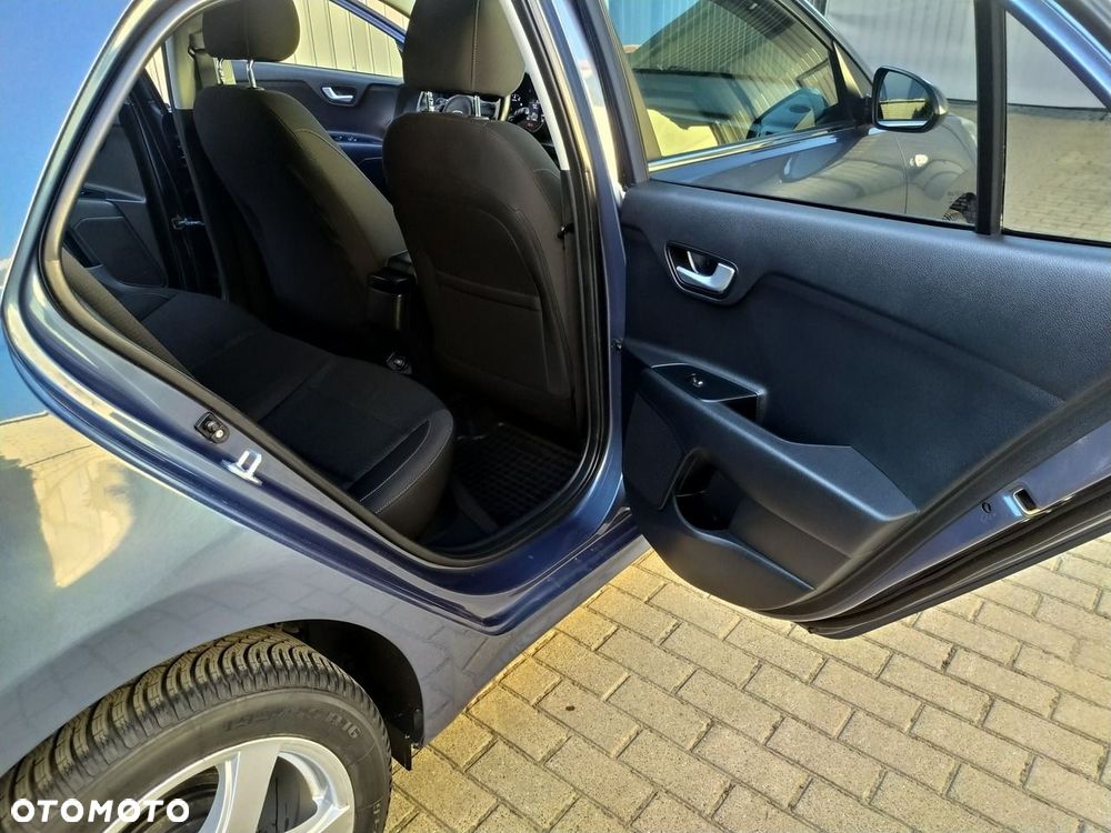 Kia Rio 1.2 Business Line Plus - 20