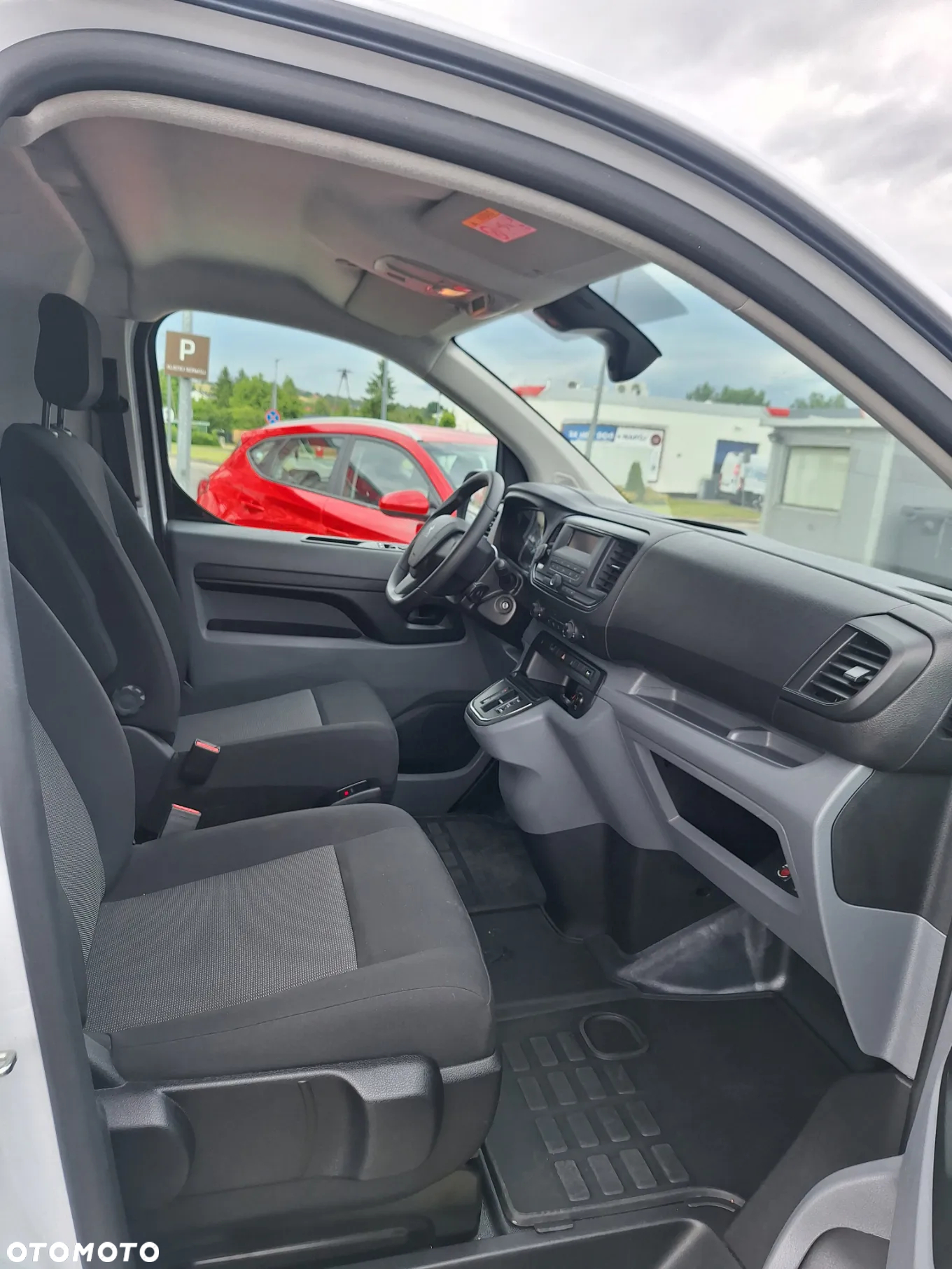 Peugeot Expert e-Expert Long 3,1t (bryg.) - 11