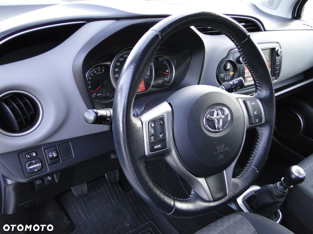 Toyota Yaris 1.33 VVT-i Edition-S - 16