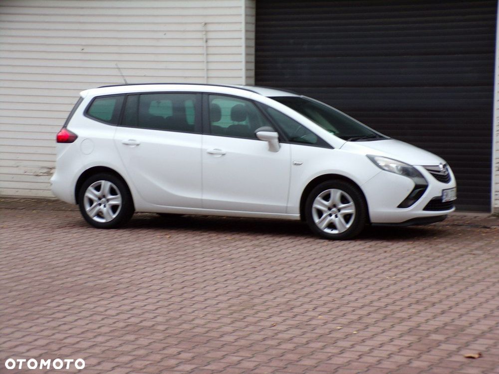 Opel Zafira - 8