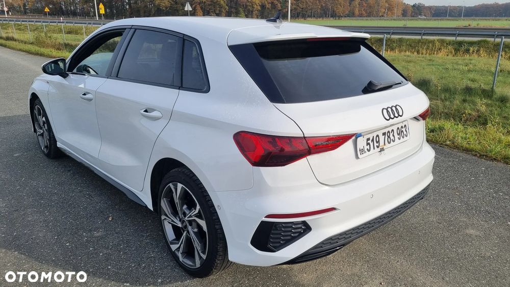 Audi A3 Sportback 2.0 TDI (clean diesel) S tronic S line Sportpaket - 39