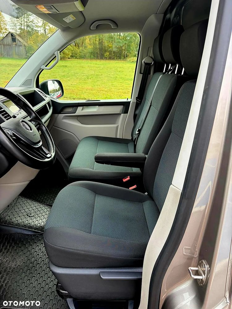 Volkswagen Transporter - 24