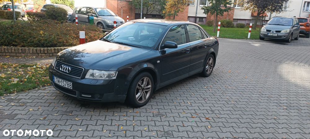 Audi A4 Limousine 2 - 1