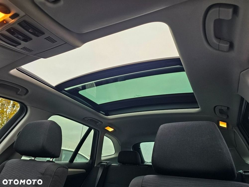 BMW X1 - 16