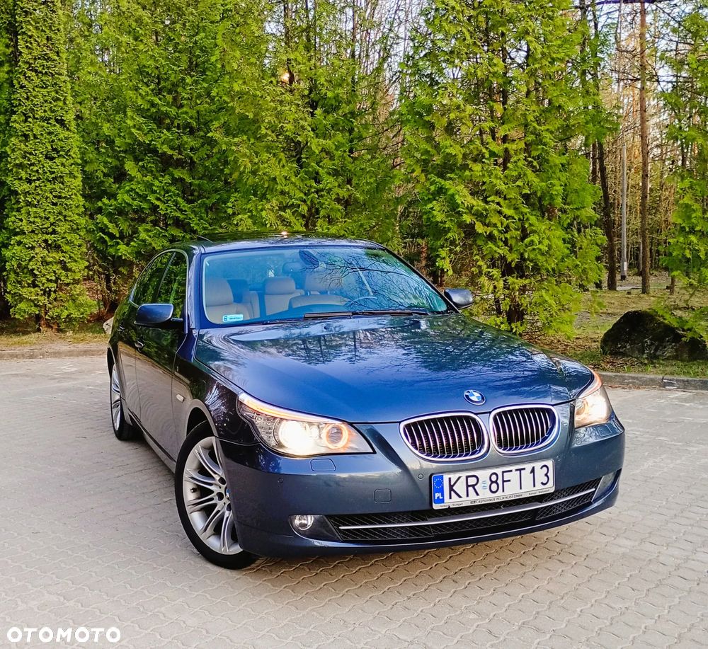 BMW Seria 5 530d Sport-Aut Edition Sport - 1