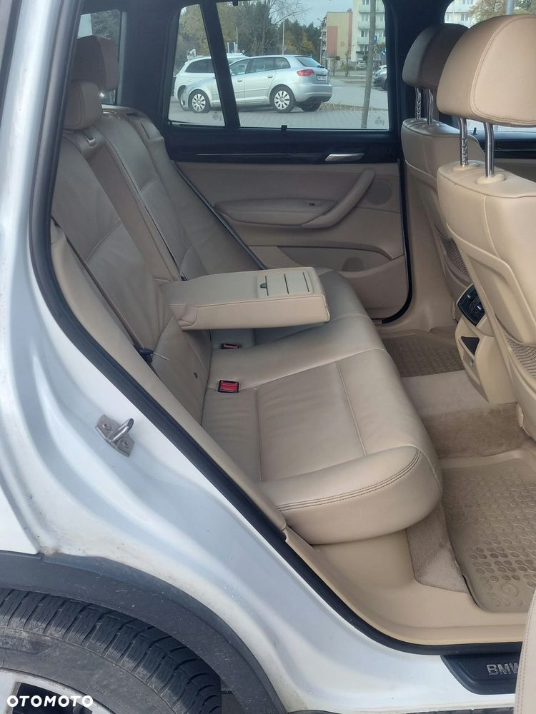 BMW X3 xDrive35i - 12