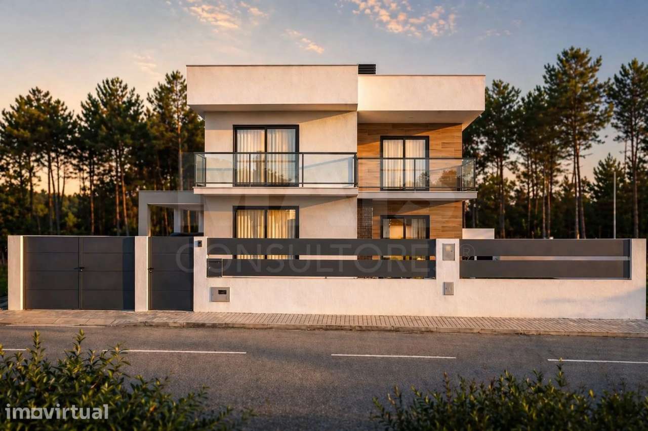 Moradia T4 com piscina em Fernão Ferro