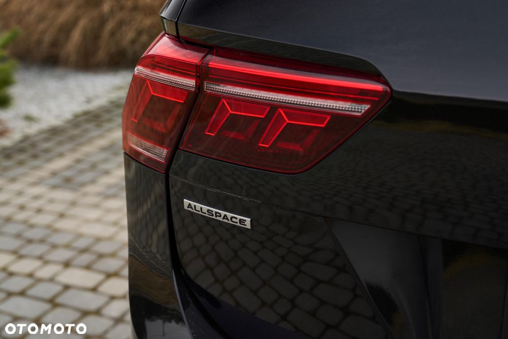 Volkswagen Tiguan Allspace - 14