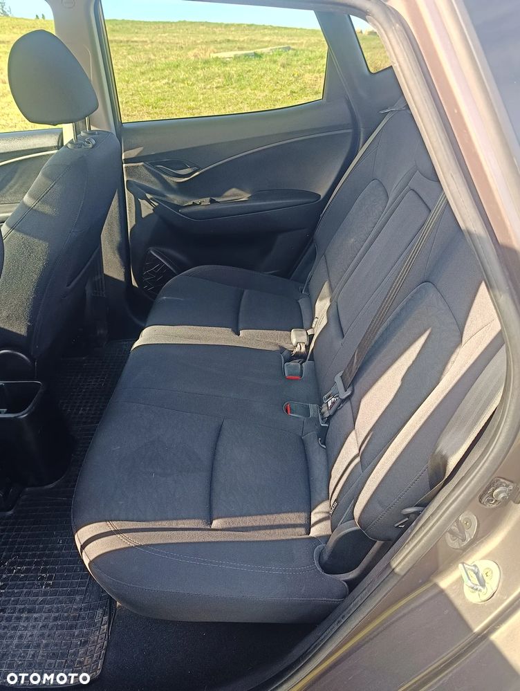Hyundai ix20 1.4 Comfort - 11