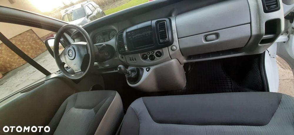 Opel Vivaro - 36