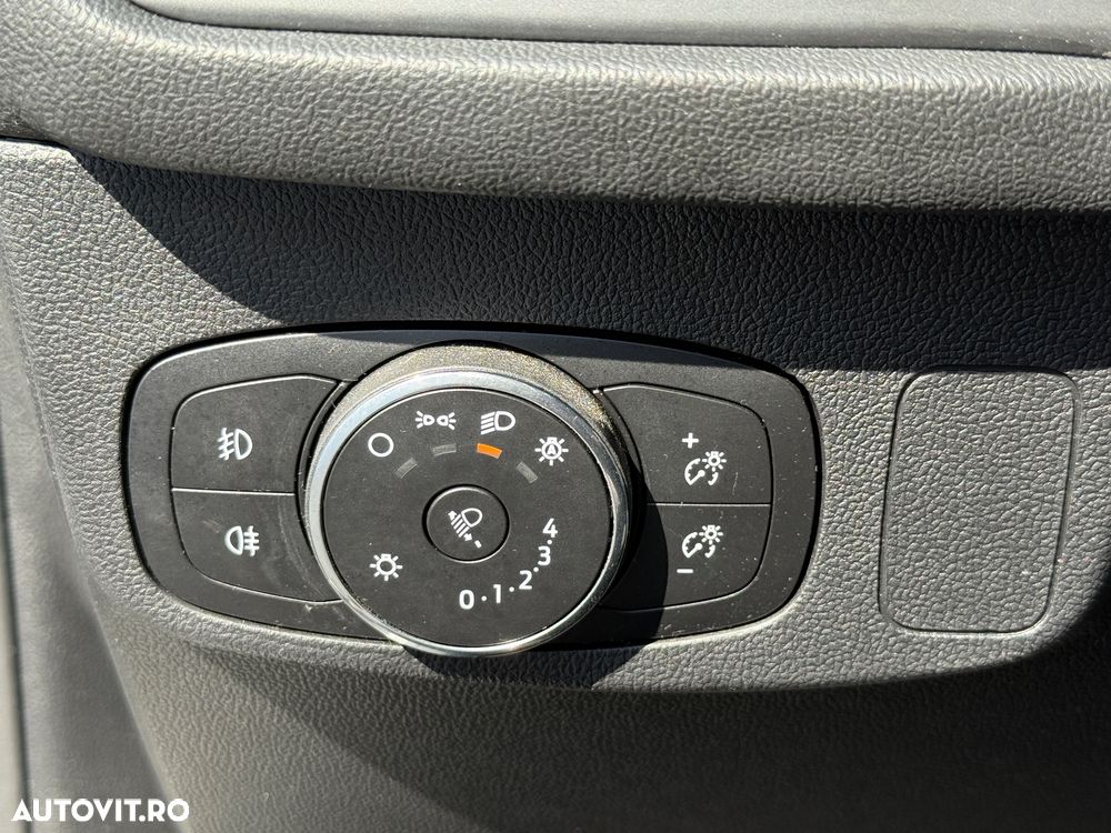 Ford Focus 1.0 EcoBoost Active - 14