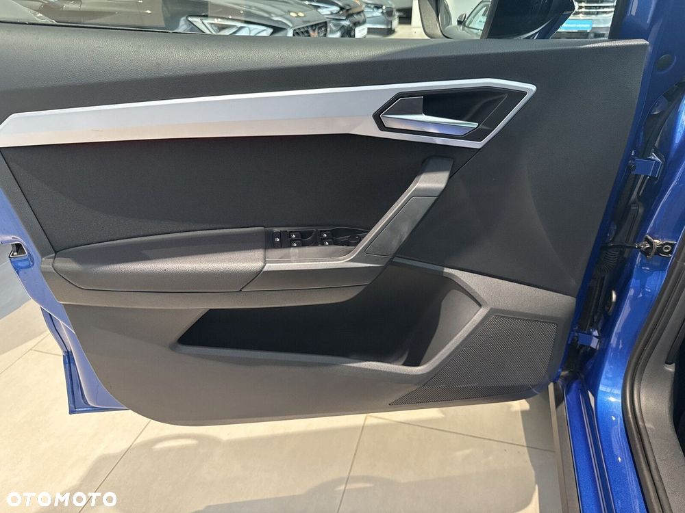 Seat Arona - 11