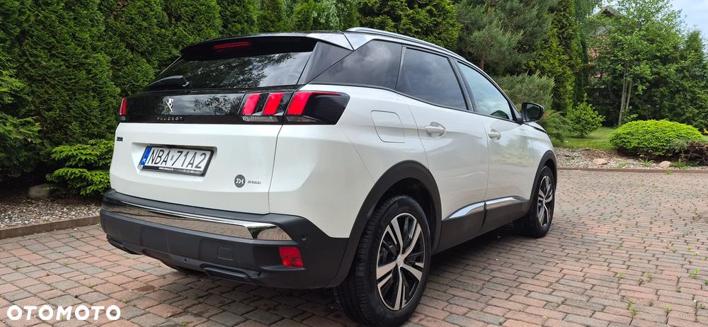 Peugeot 3008 1.2 PureTech GPF Allure S&S - 2