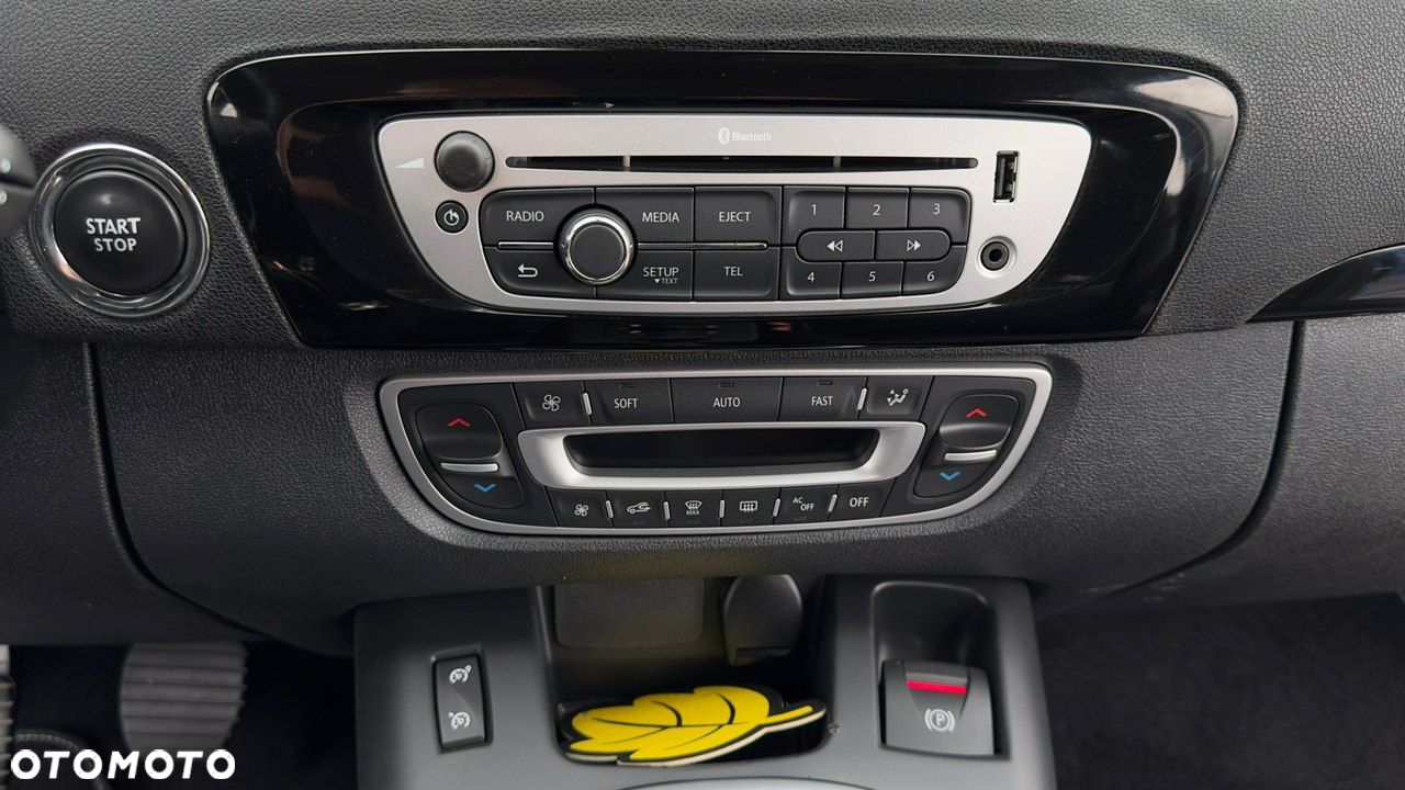 Renault Scenic - 18
