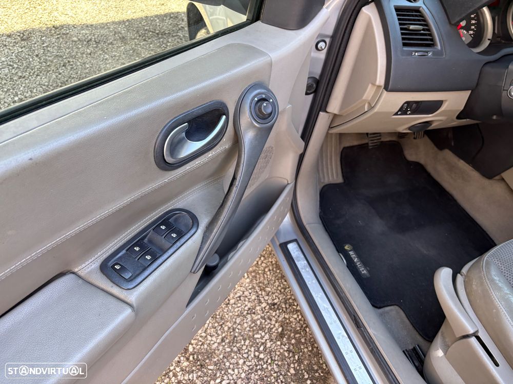Renault Mégane Break 1.5 dCi C Dynamique - 10