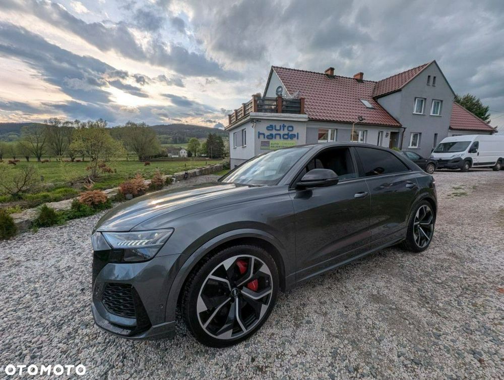 Audi RS Q8 - 1