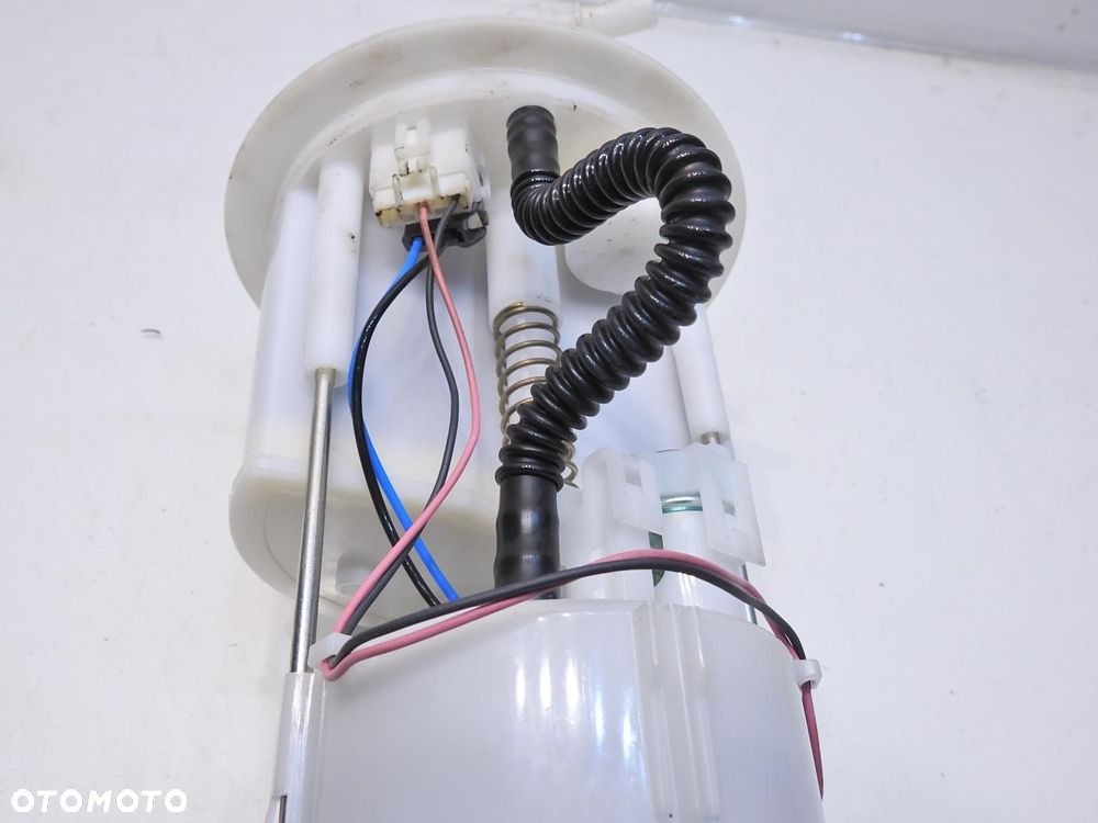 POMPA PALIWA TOYOTA AYGO I 1.0 - 6