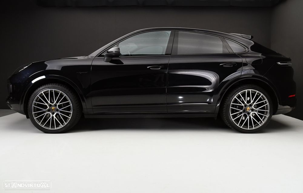 Porsche Cayenne Coupé E-Hybrid - 4