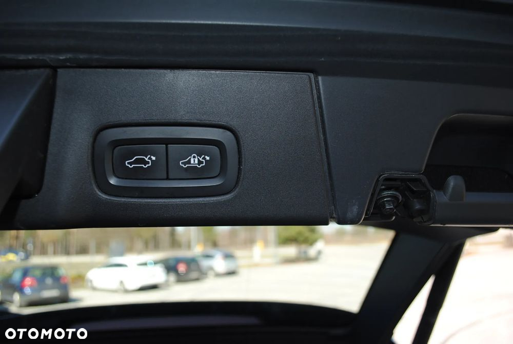Volvo V90 B4 D Geartronic Momentum Pro - 29