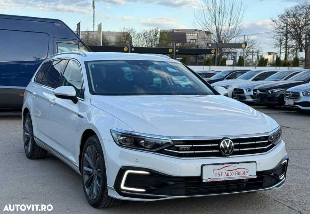 VOLKSWAGEN Passat 2020 — imagine 12