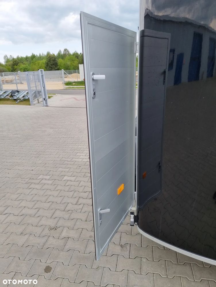Debon Furgon C 500 Alu - 18