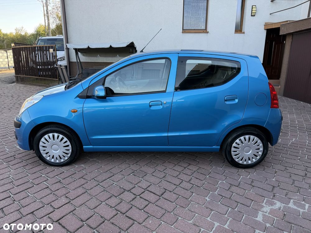 Nissan Pixo 1.0 more - 32