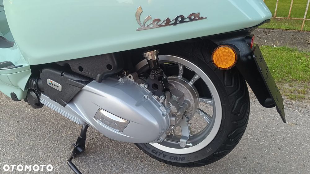 Piaggio Vespa - 9