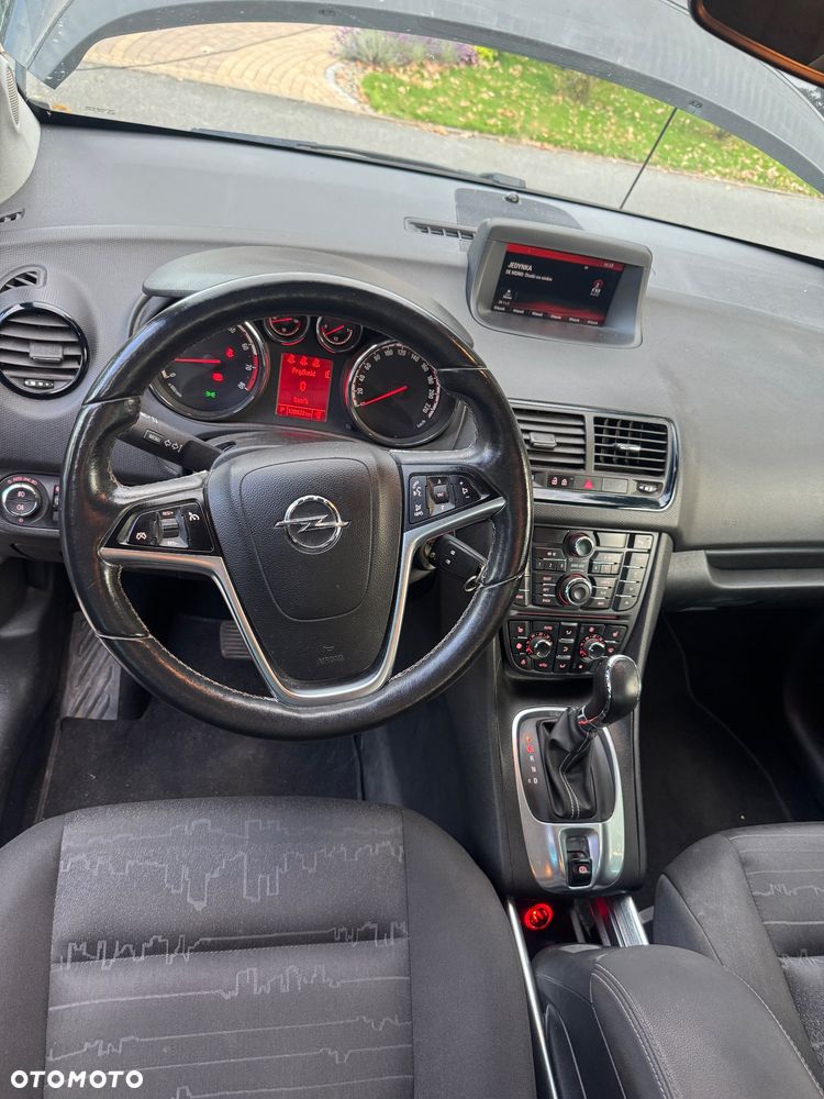 Opel Meriva - 10