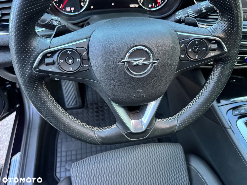 Opel Insignia 2.0 BiTurbo 4x4 Ultimate Exclusive - 28