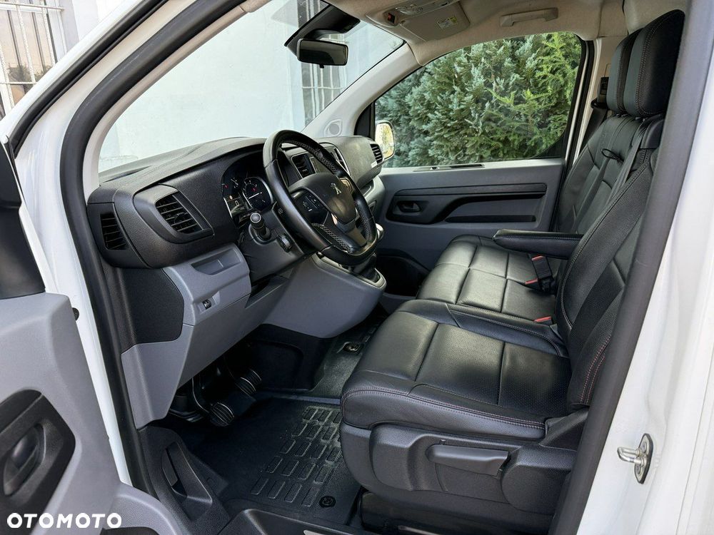 Peugeot Expert - 33