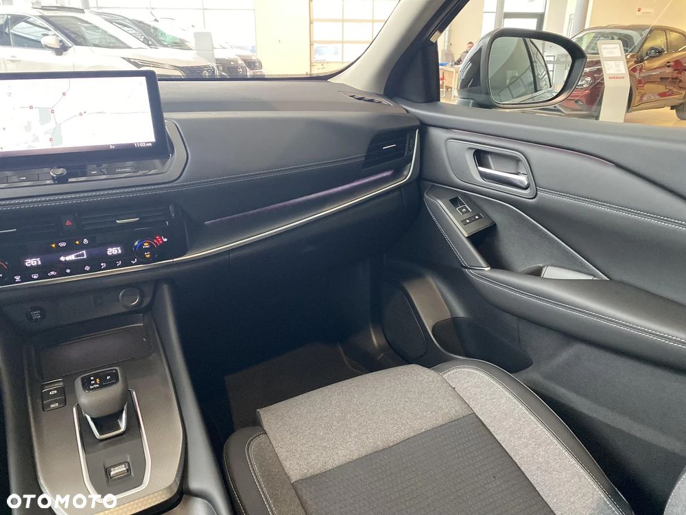 Nissan Qashqai 1.3 DIG-T MHEV N-Connecta Xtronic - 25