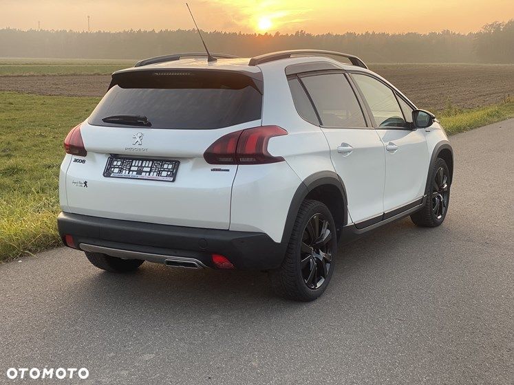 Peugeot 2008 PureTech 110 Stop&Start EAT6 GT-Line Edition - 9