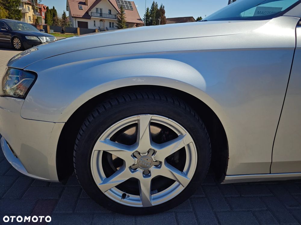 Audi A4 Avant 2.0 TDI DPF - 6