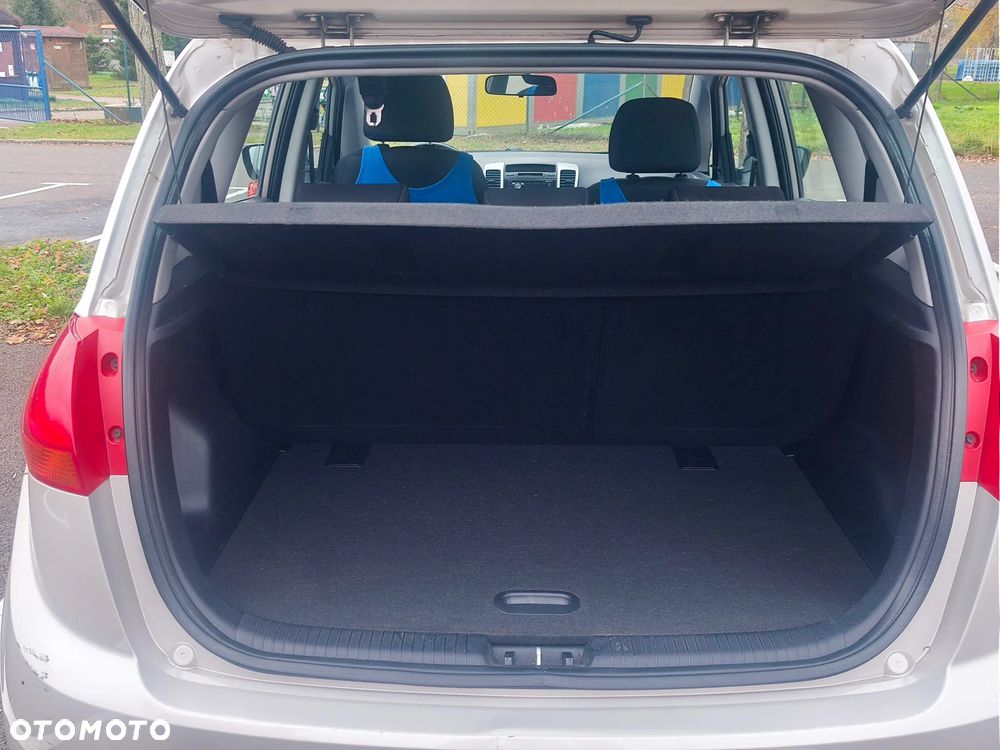 Kia Venga 1.4 S - 13