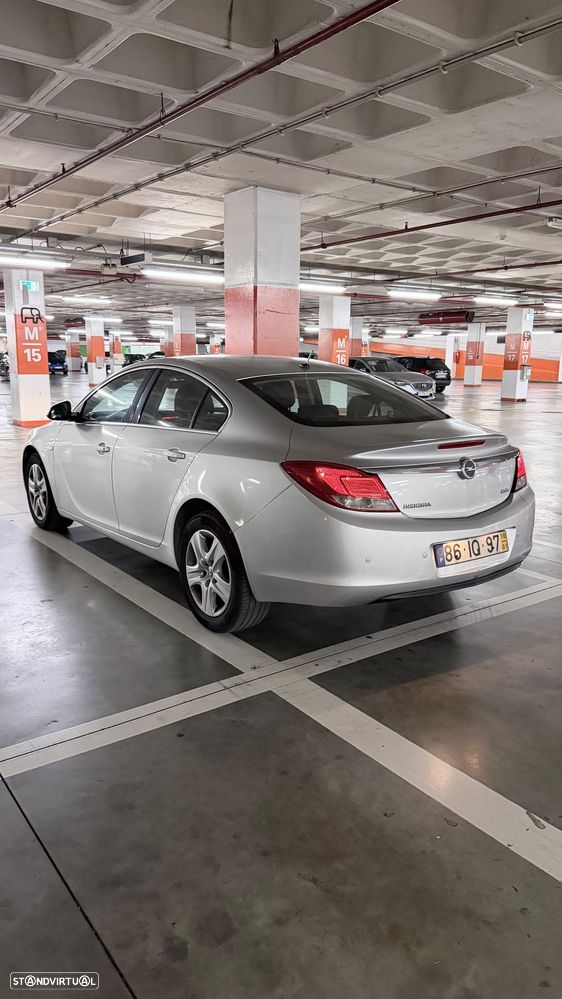 Opel Insignia 2.0 CDTI Active - 2