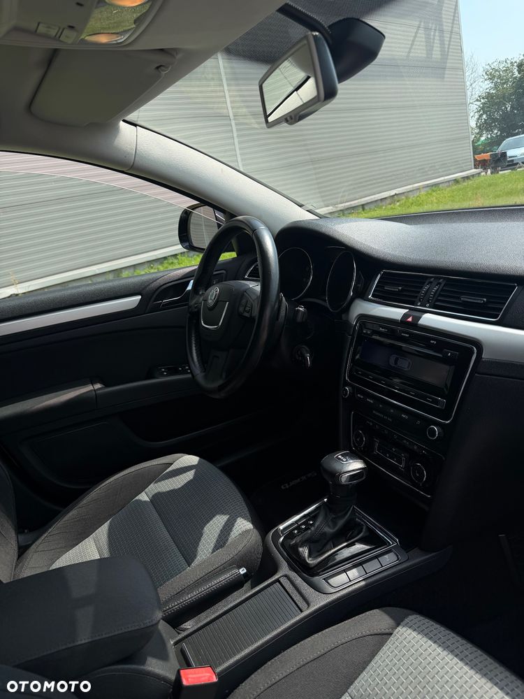 Skoda Superb 1.8 TSI DSG FAMILY - 26
