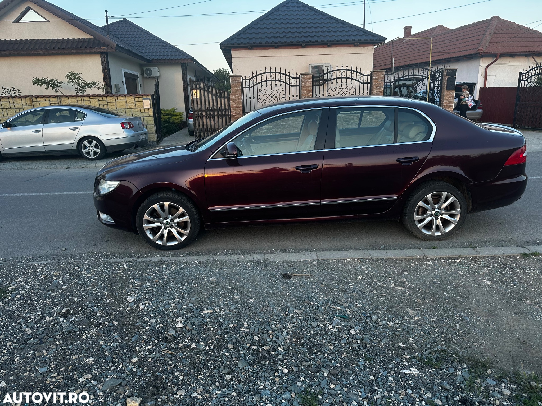 Skoda Superb 2.0 TDI Elegance DSG - 4