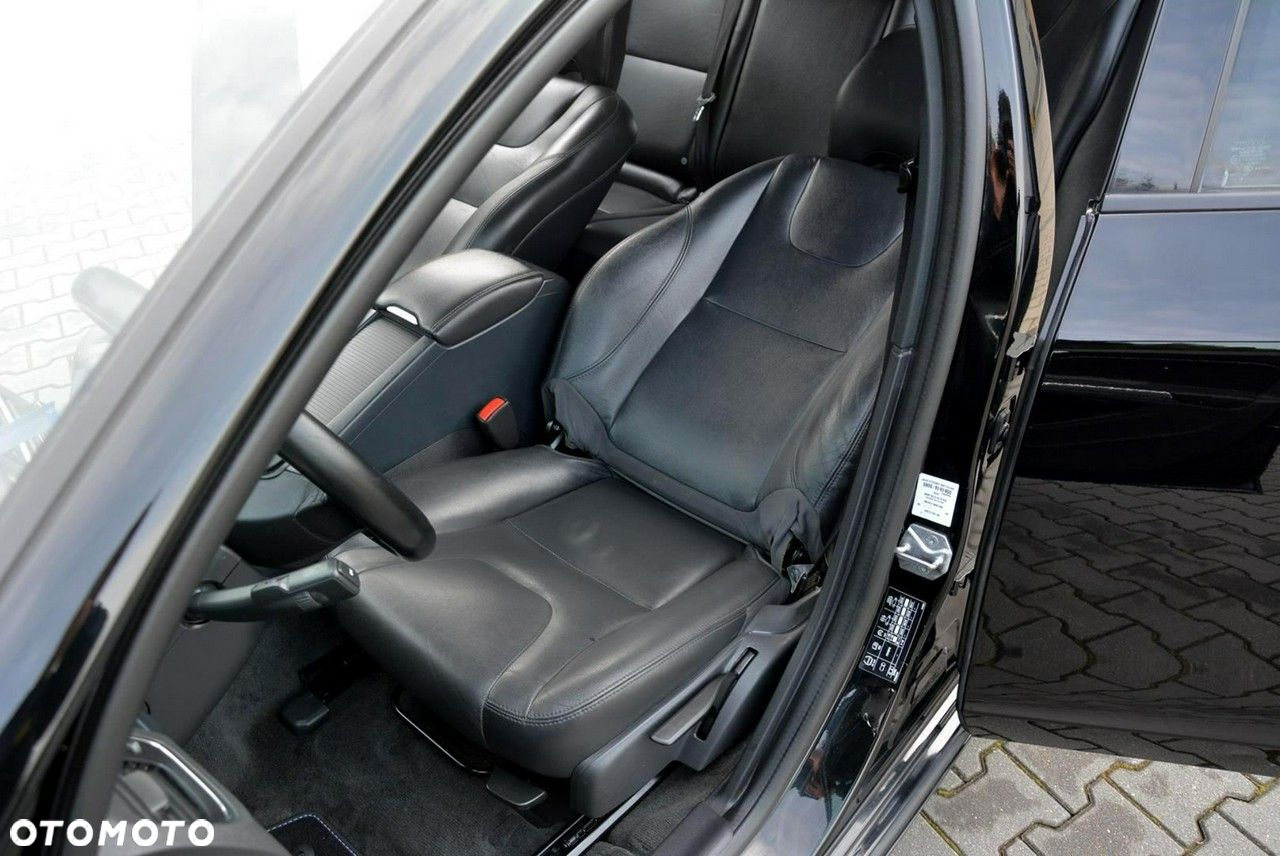 Volvo V60 D4 Geartronic Momentum Pro - 21