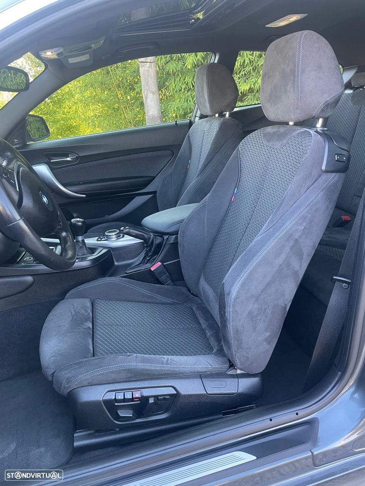 BMW 120 d Pack M - 14