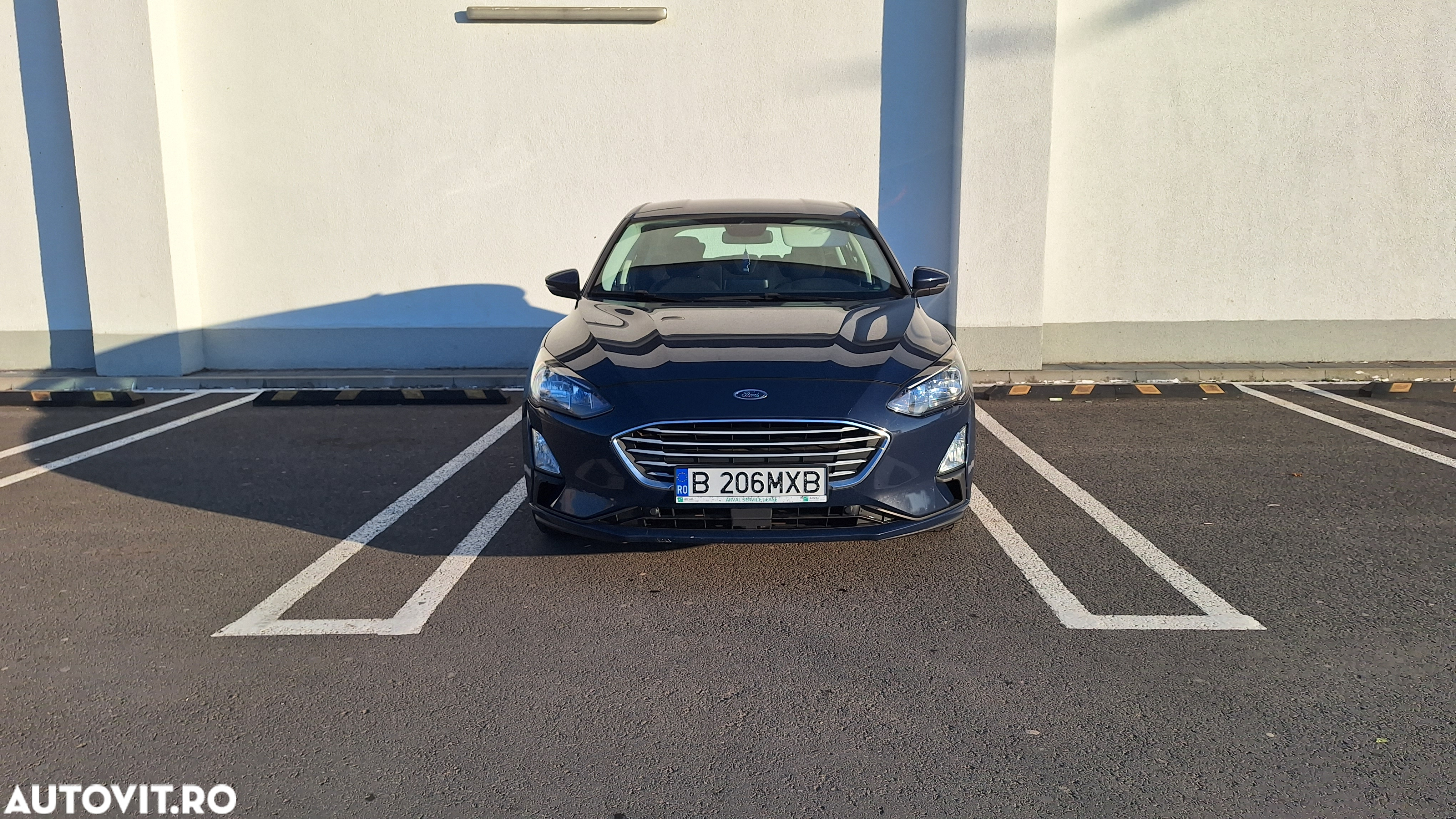 Ford Focus 1.0 EcoBoost Connected - 31