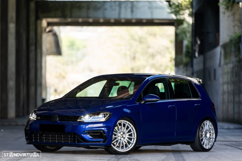 VW Golf R 4Motion BlueMotion DSG - 2