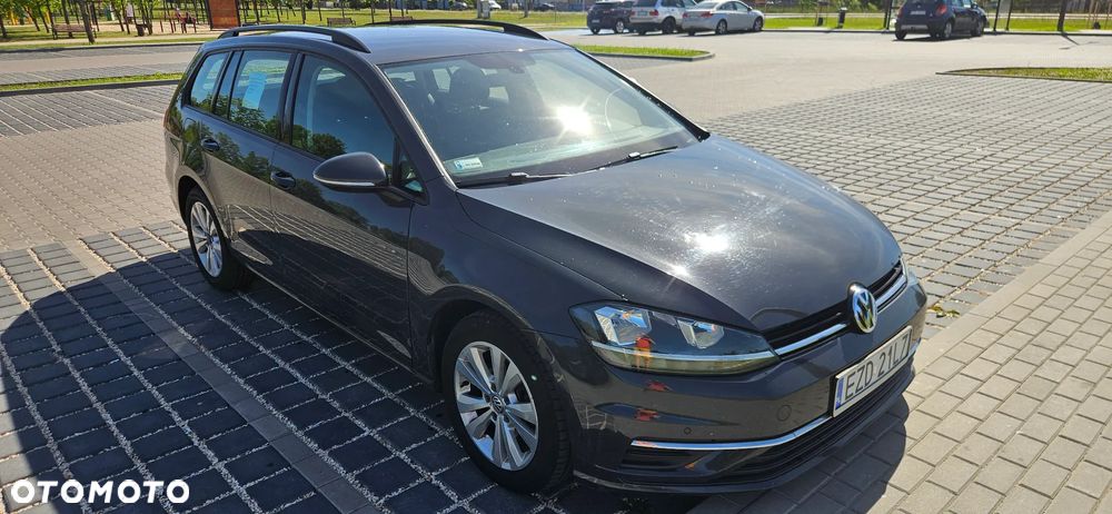 Volkswagen Golf 1.6 TDI SCR Comfortline - 3