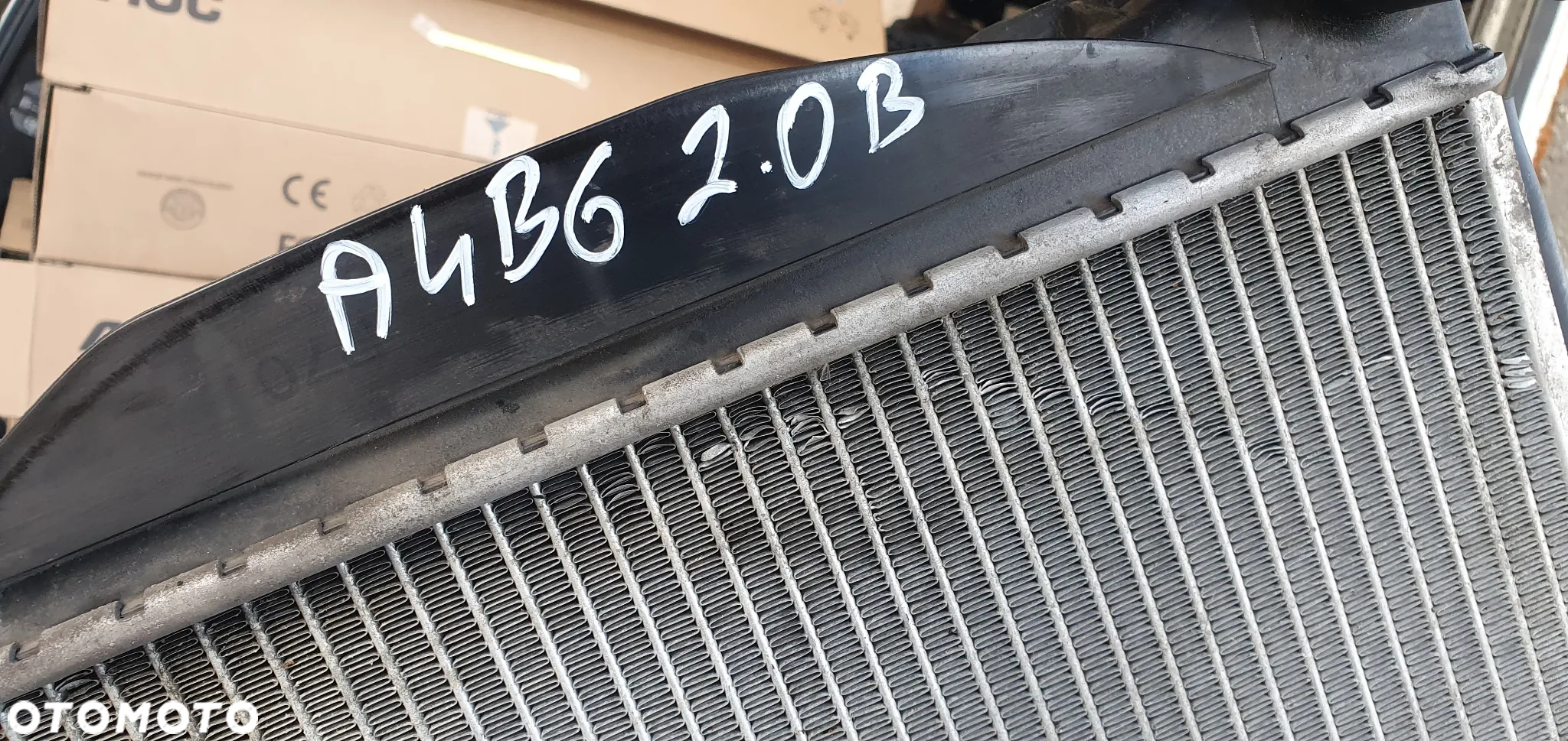 Chłodnica wody płynu Audi A4 B6 2.0 FSI Automat 8E0121251 8E0190251N - 9