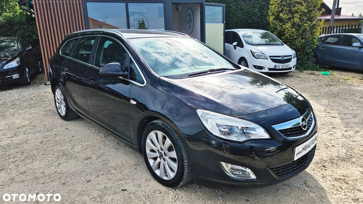 Opel Astra IV 1.4 T Cosmo - 8